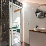 Bianco Laskowa - *