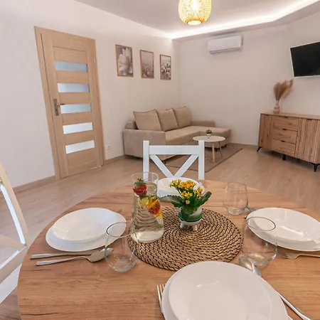 Bianco Laskowa - Apartment *